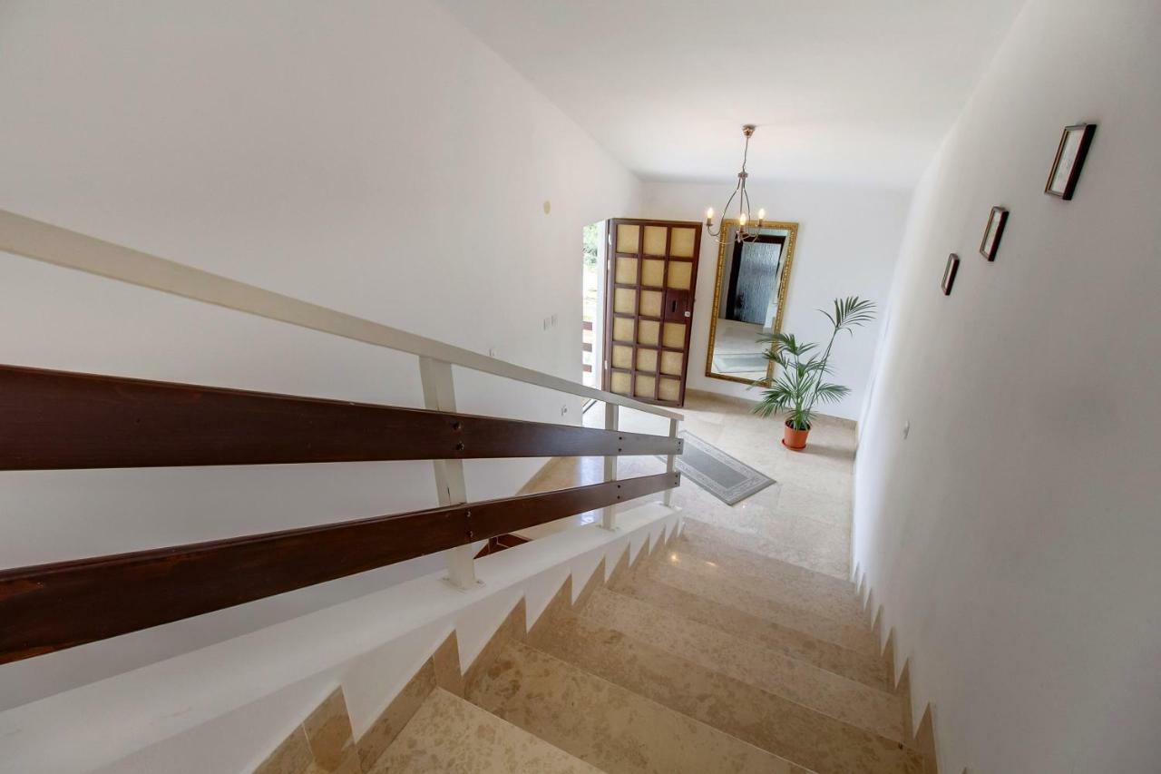 מאלי לוסיניי Apartments Mirella מראה חיצוני תמונה
